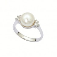 טבעת פנינה בשילוב יהלומים  