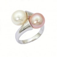 טבעת שתי פנינים עדינה